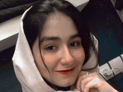 مبینا رئیسی مبینا رئیسی