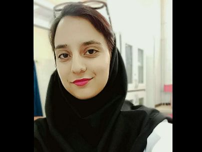 سمانه هاشم آبادی سمانه هاشم آبادی