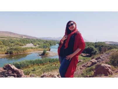 شقایق خوش طالع شقایق خوش طالع